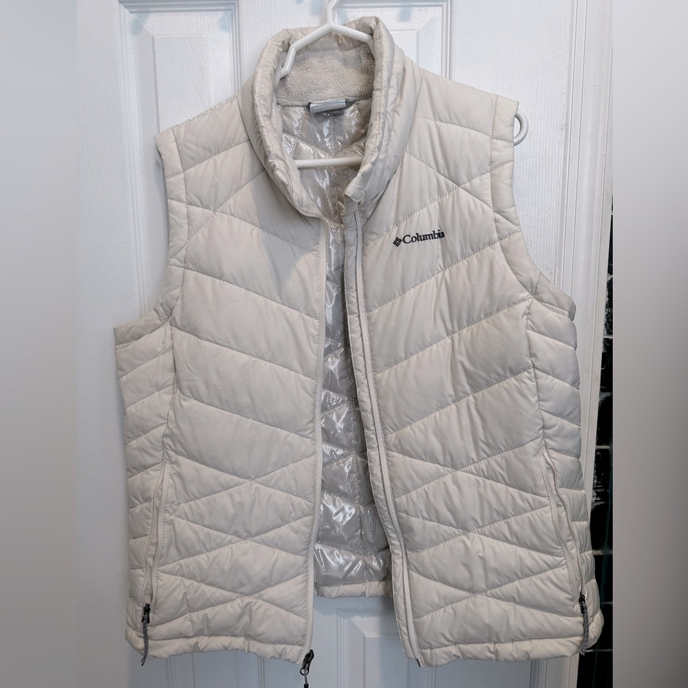 Columbia insulated vest